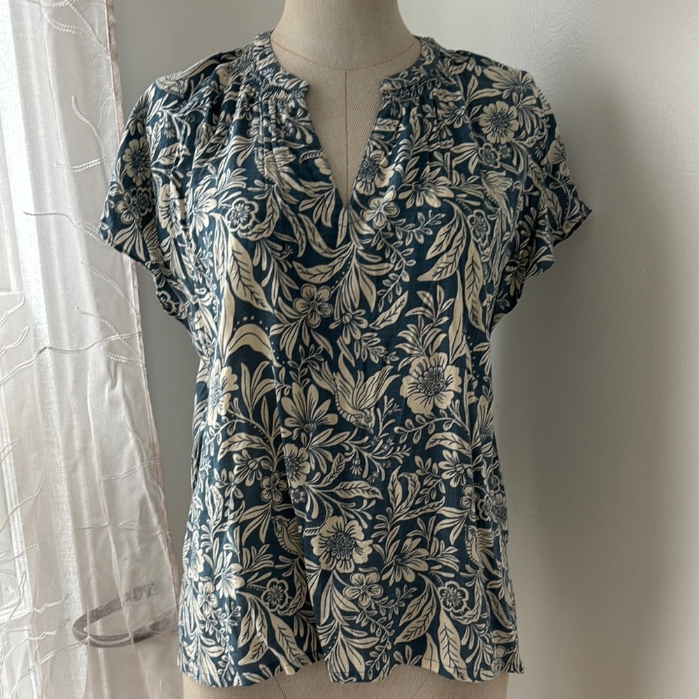 Bila.77 Floral Print Women's Top - Blue and Cream